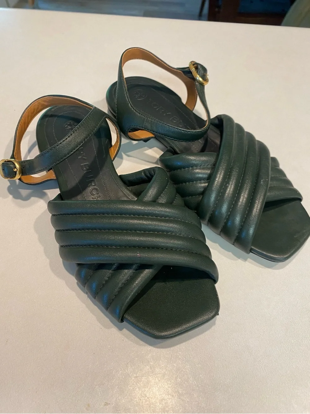 TORY BURCH KIRA QUILTED ANKLE STRAP SANDAL RICH DARK GREEN GOLD HARDWARE SZ 7
